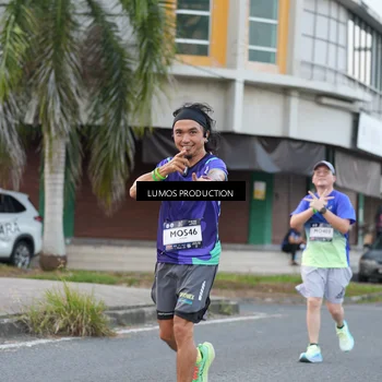 Runner Photo 7996852