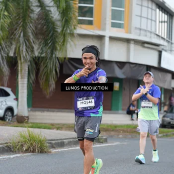 Runner Photo 7996855