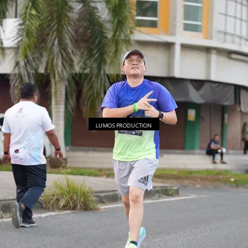 Runner Photo 7996885