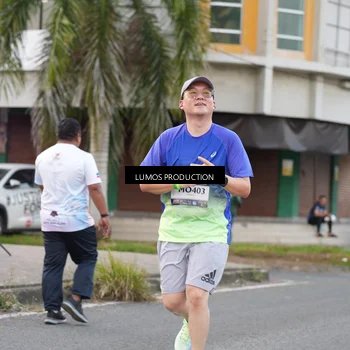 Runner Photo 7996888