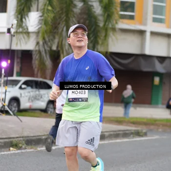 Runner Photo 7996900