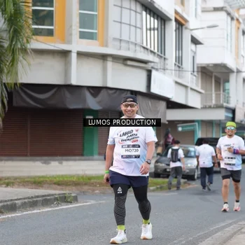 Runner Photo 7996907