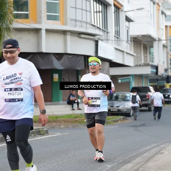 Runner Photo 7996920