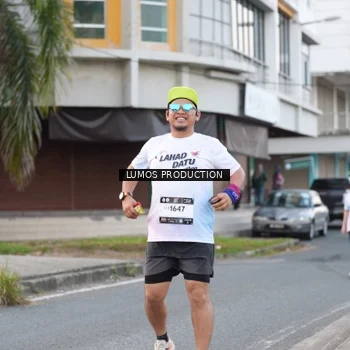 Runner Photo 7996927