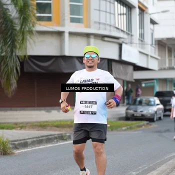 Runner Photo 7996929