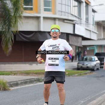 Runner Photo 7996932