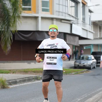 Runner Photo 7996933
