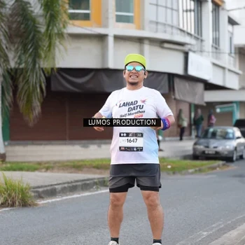 Runner Photo 7996938