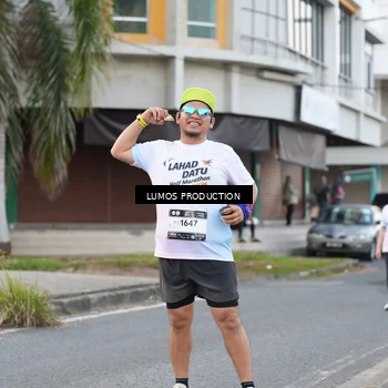Runner Photo 7996949