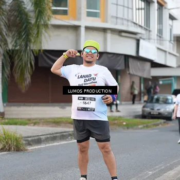 Runner Photo 7996952