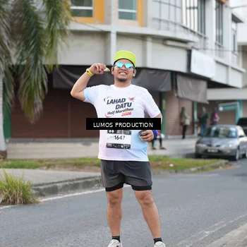 Runner Photo 7996953