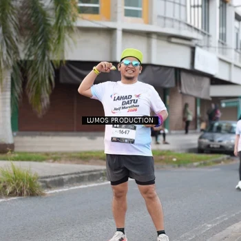 Runner Photo 7996957