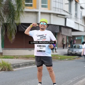 Runner Photo 7996960