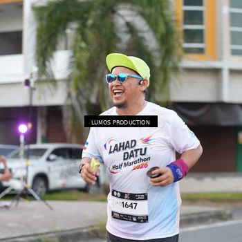 Runner Photo 7996980
