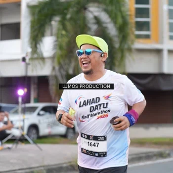 Runner Photo 7996984