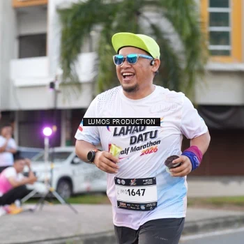 Runner Photo 7996993