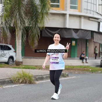 Runner Photo 7997007