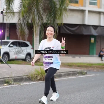Runner Photo 7997022