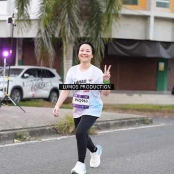 Runner Photo 7997024