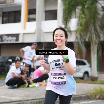Runner Photo 7997041
