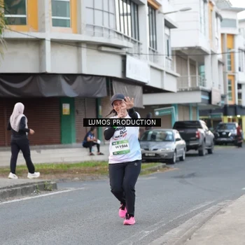 Runner Photo 7997068