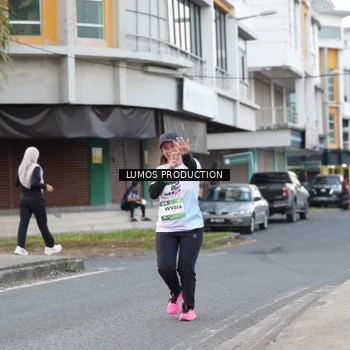 Runner Photo 7997069
