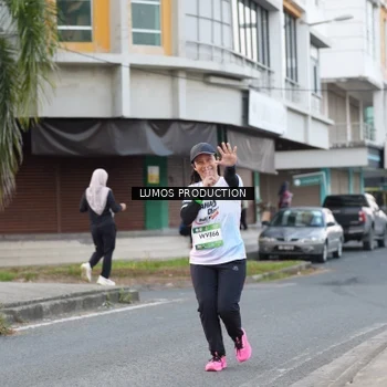 Runner Photo 7997077