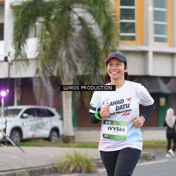 Runner Photo 7997100