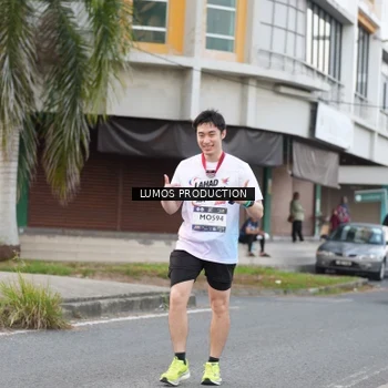 Runner Photo 7997110