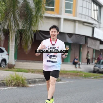 Runner Photo 7997118