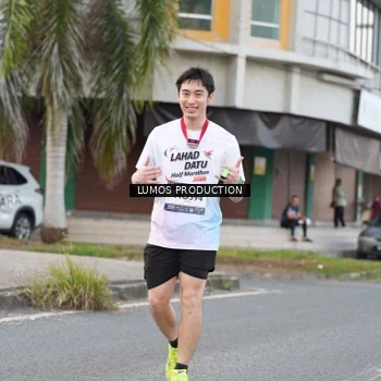 Runner Photo 7997124