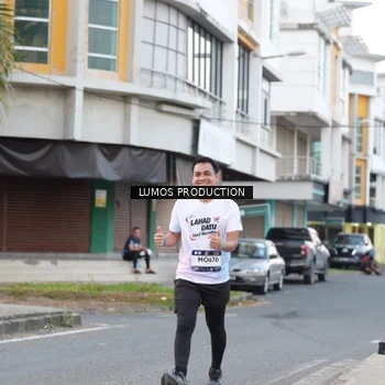 Runner Photo 7997134