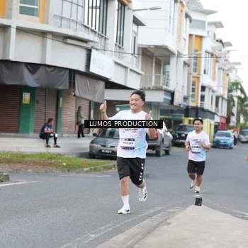 Runner Photo 7997146
