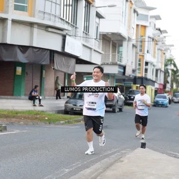 Runner Photo 7997150