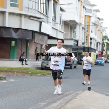 Runner Photo 7997156