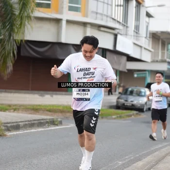 Runner Photo 7997158