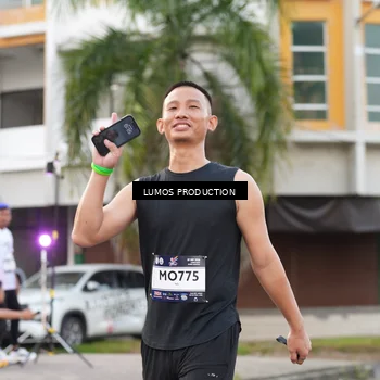 Runner Photo 7997177