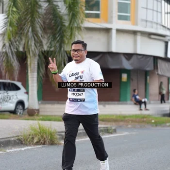 Runner Photo 7997199