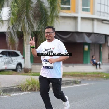 Runner Photo 7997204