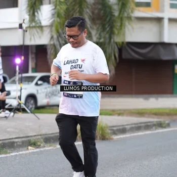 Runner Photo 7997218