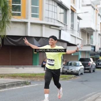 Runner Photo 7997221