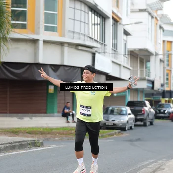 Runner Photo 7997222