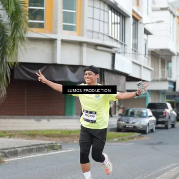 Runner Photo 7997225