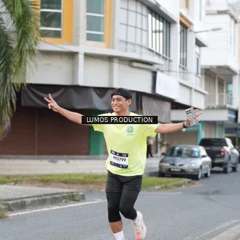 Runner Photo 7997226