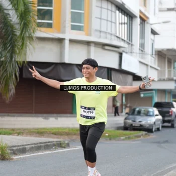 Runner Photo 7997232