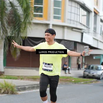 Runner Photo 7997241