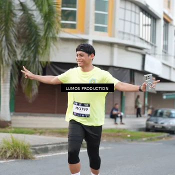 Runner Photo 7997247