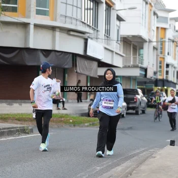 Runner Photo 7997251