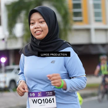 Runner Photo 7997257