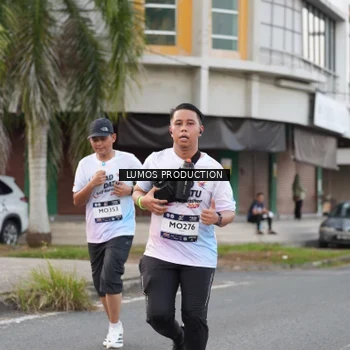 Runner Photo 7997285